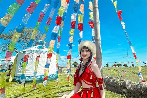 Tour Mũi Né: Suối Tiên - Mango Beach - Bàu Trắng - Mian Farm (DPT6)